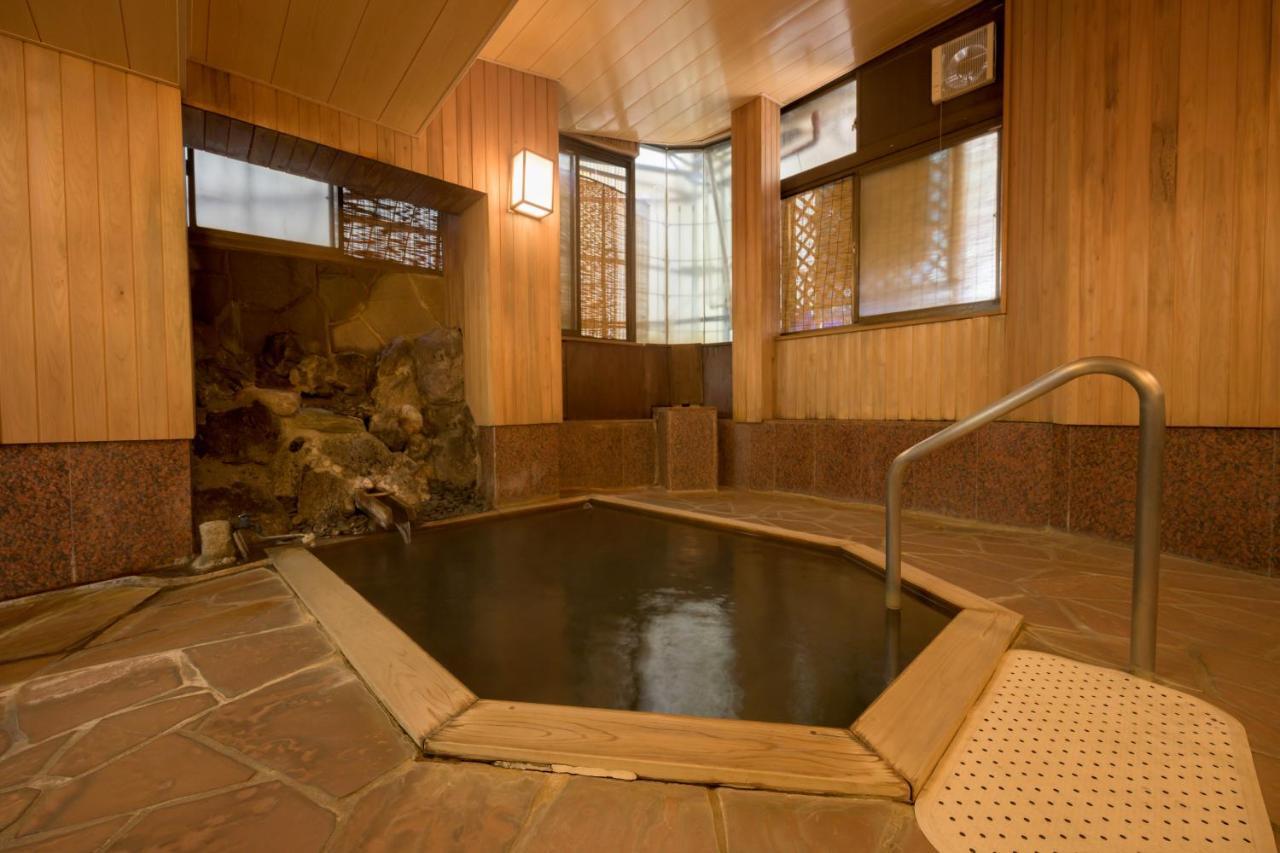 Hotel Shibu Onsen Kadoya à Yamanouchi  Extérieur photo